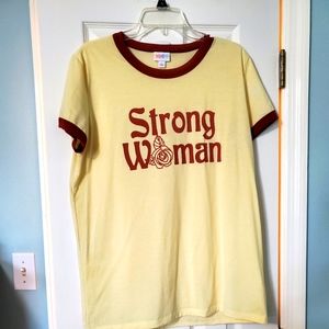 BOGO LuLaRoe Liv T-Shirt size L